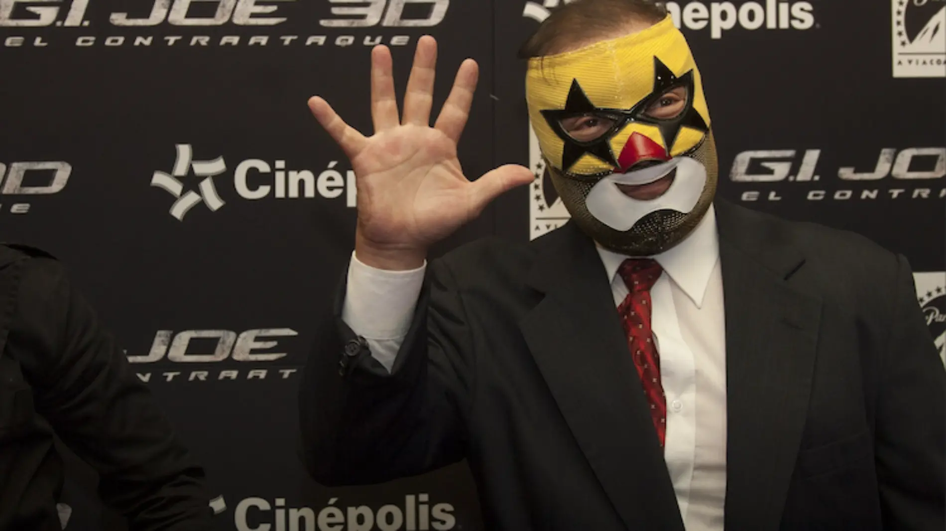 Muere Súper Muñeco, ídolo de la lucha libre mexicana